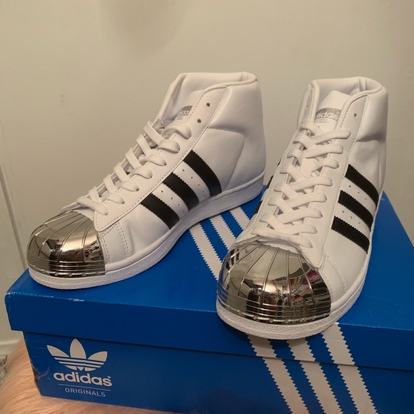 🆕 Adidas Promodel metal toe sneakers black 8.5 - Picture 2 of 6